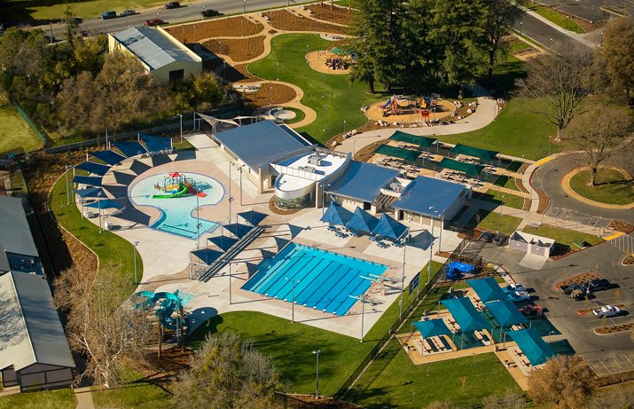 Gauche Aquatic Park
